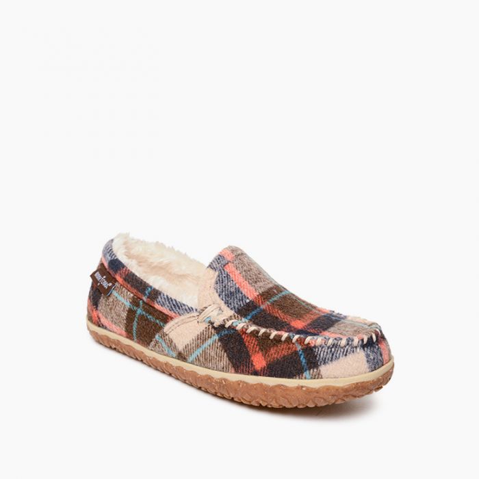 Minnetonka plaid slippers on sale