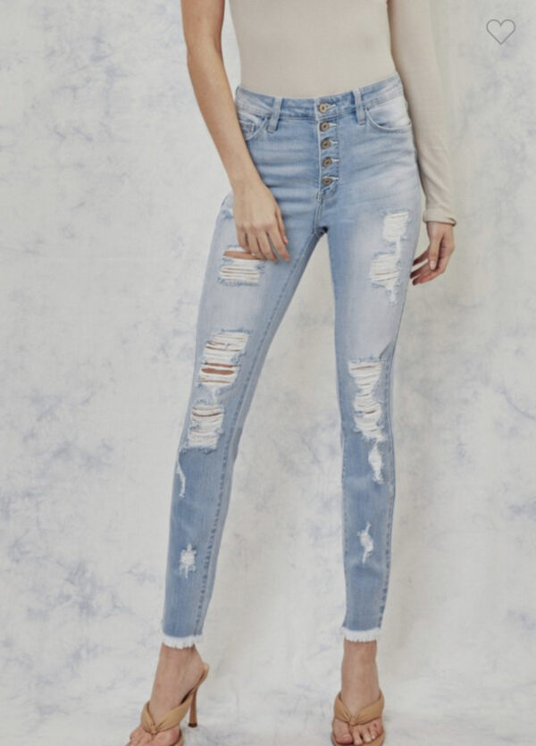 KAN CAN HIGH RISE LIGHT WASH BUTTON DOWN ANKLE SKINNY - Image 2