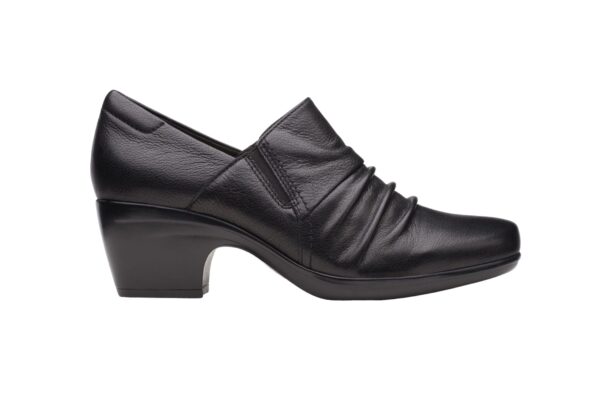 CLARKS EMILY COVE BLACK LEATHER