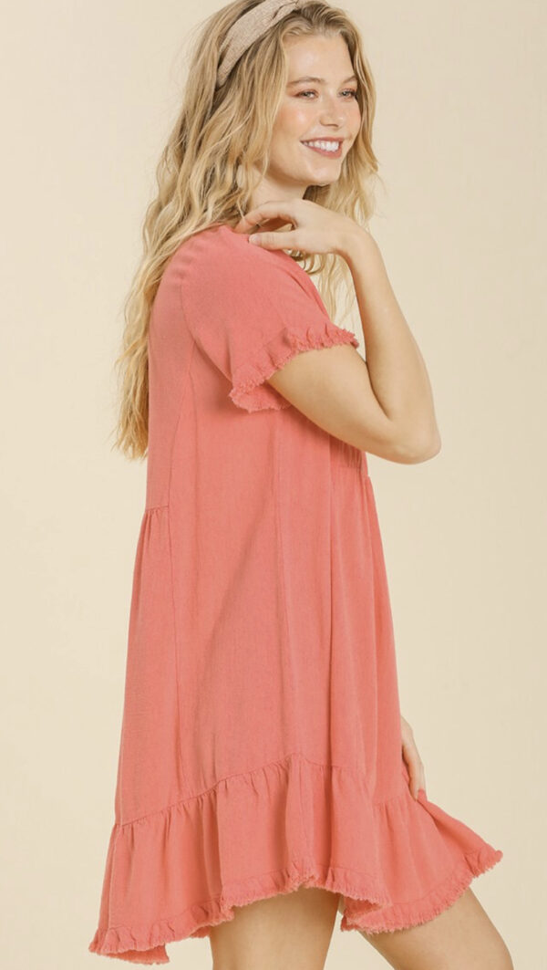 LINEN BLEND SHORT SLEEVE RUFFLE TRIM DRESS - Image 3