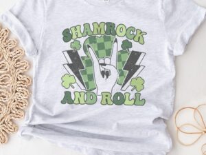 SHAMROCK & ROLL TEE