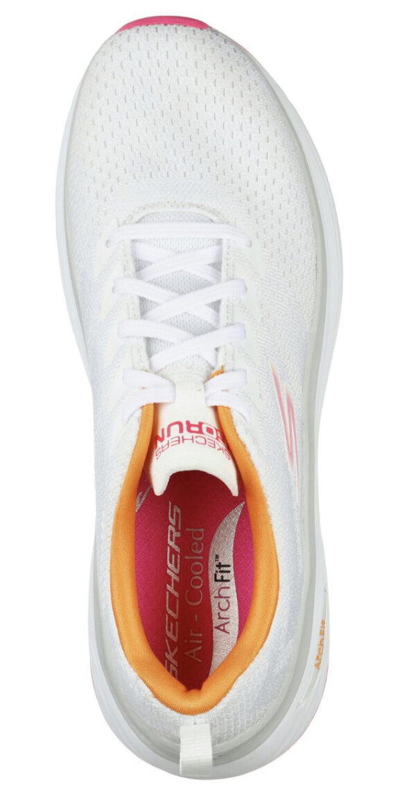 SKECHERS MAX CUSHIONING ARCH FIT - Image 4