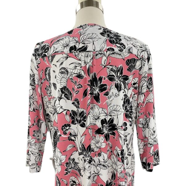 SOUTHERN LADY FLORAL PLEAT FRONT 3/4 SLEEVE TOP - Image 5