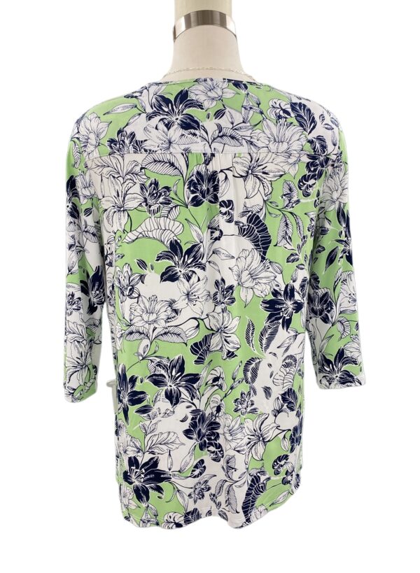 SOUTHERN LADY FLORAL PLEAT FRONT 3/4 SLEEVE TOP - Image 7