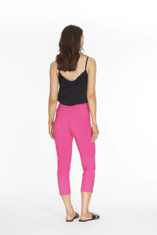 MULTIPLES 3 BUTTON TULIP HEM TWILL CROP - Image 5