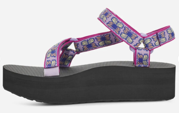 TEVA FLATFORM UNIVERSAL IN BUTTERFLY LILAC - Image 5