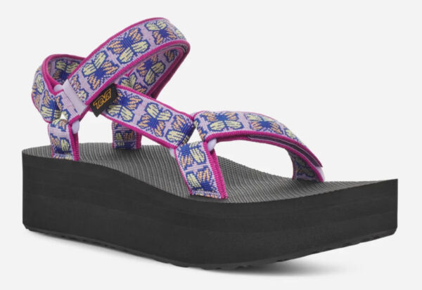 TEVA FLATFORM UNIVERSAL IN BUTTERFLY LILAC - Image 6