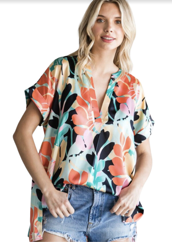 AIR FLOW SHORT SLEEVE SEAMED BACK TUNIC*NOW 75% OFF* - Image 5
