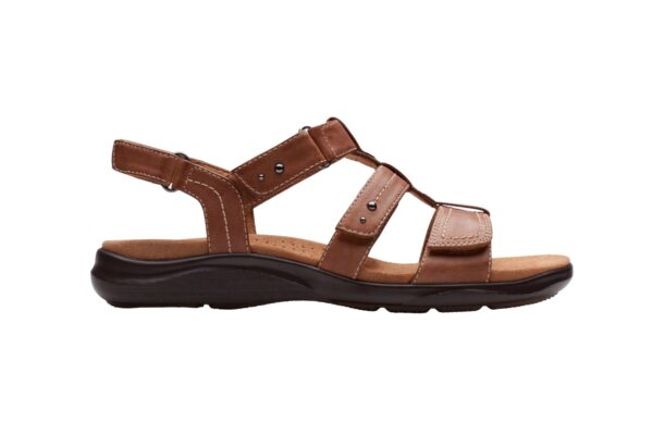 CLARKS KITLY STEP TAN LEATHER