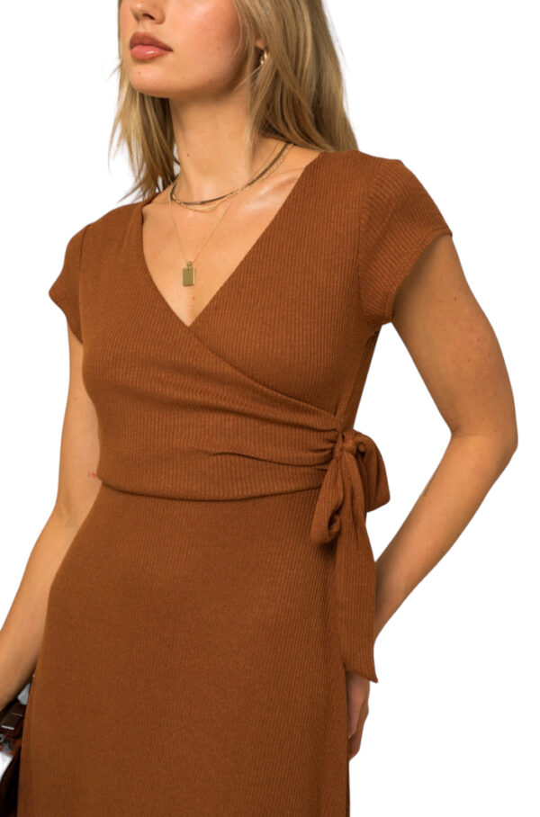 KNIT SHORT SLEEVE WRAP MAXI DRESS - Image 7