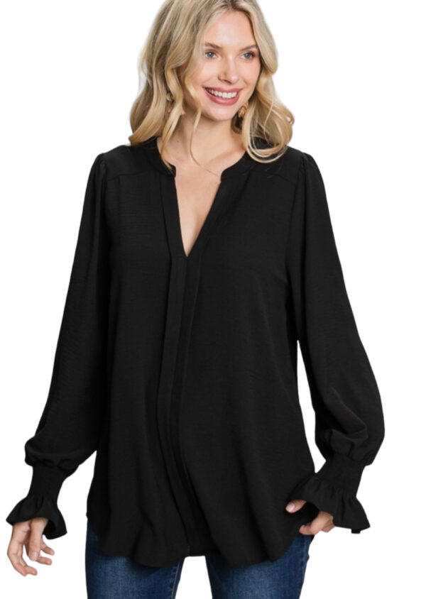 SMOCKED BUBBLE SLEEVE BLOUSE
