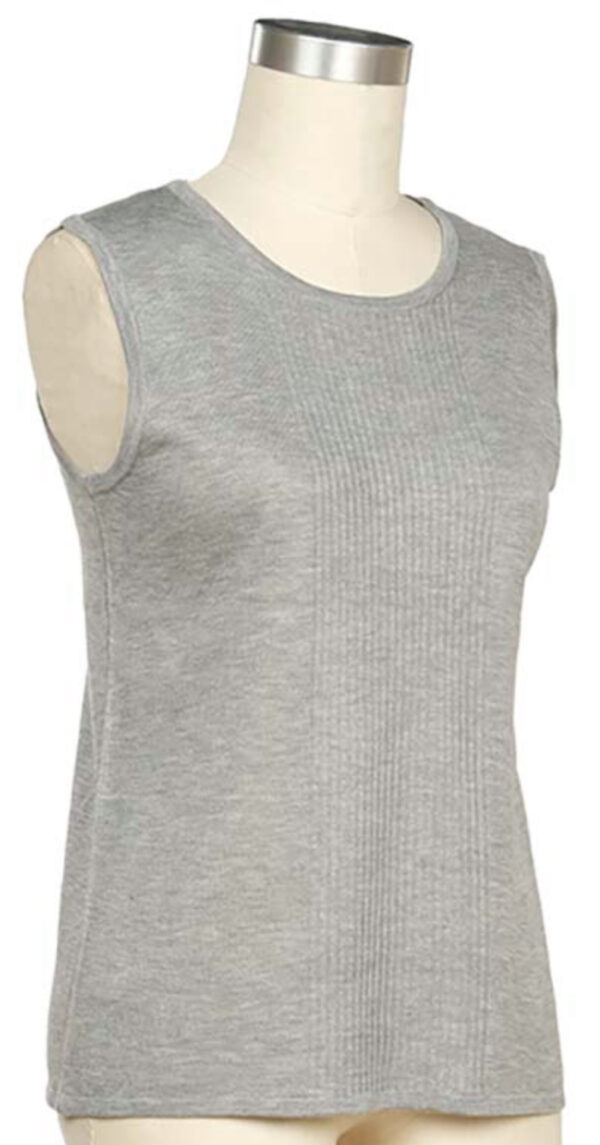 SOUTHERN LADY SLEEVELESS SWEATER SHELL - Image 3