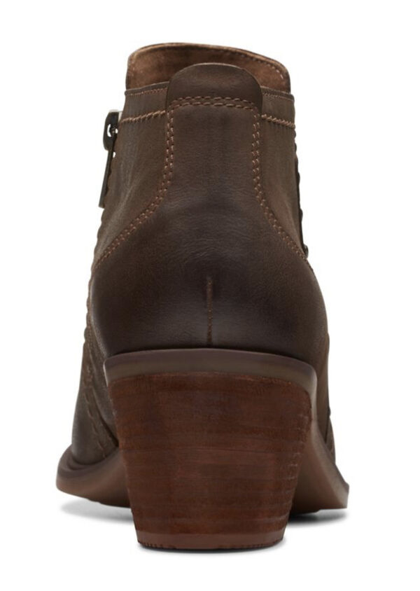 CLARKS NEVA LO DARK TAN LEATHER - Image 3