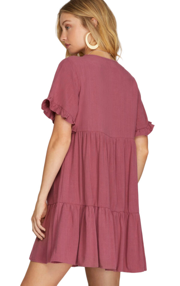 SHORT SLEEVE V-NECK TIERED WOVEN DRESS - Image 3