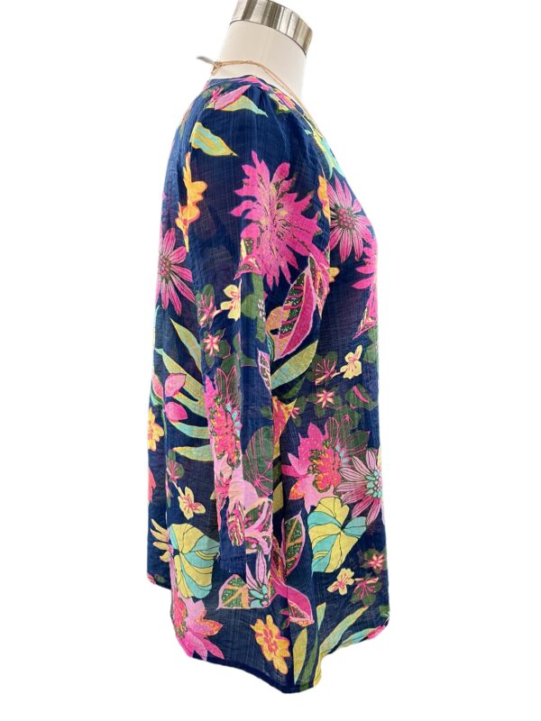 ETHYL FLORAL WOVEN V-NECK TOP - Image 5
