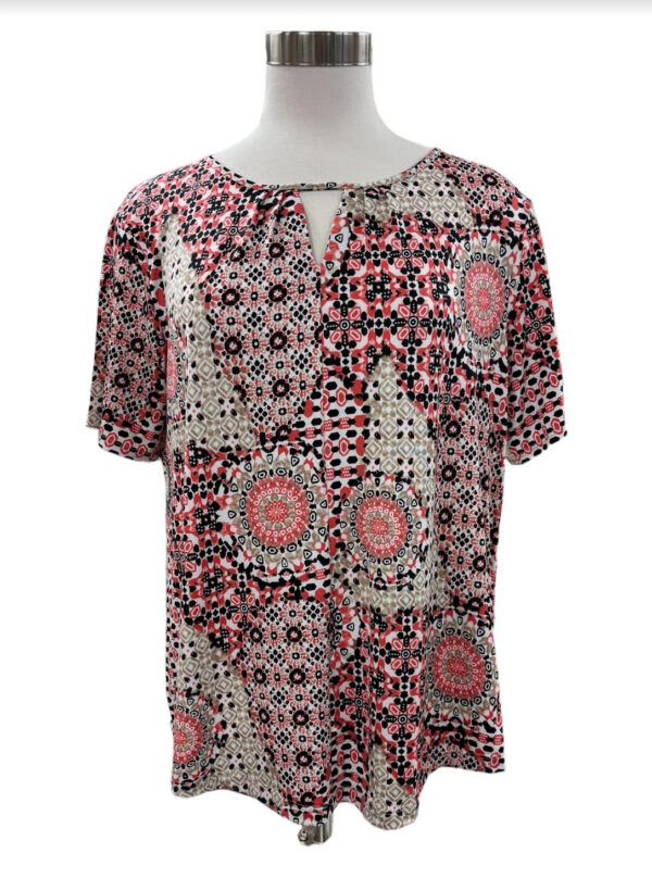 SOUTHERN LADY SHORT SLEEVE PATCH PRINT TOP