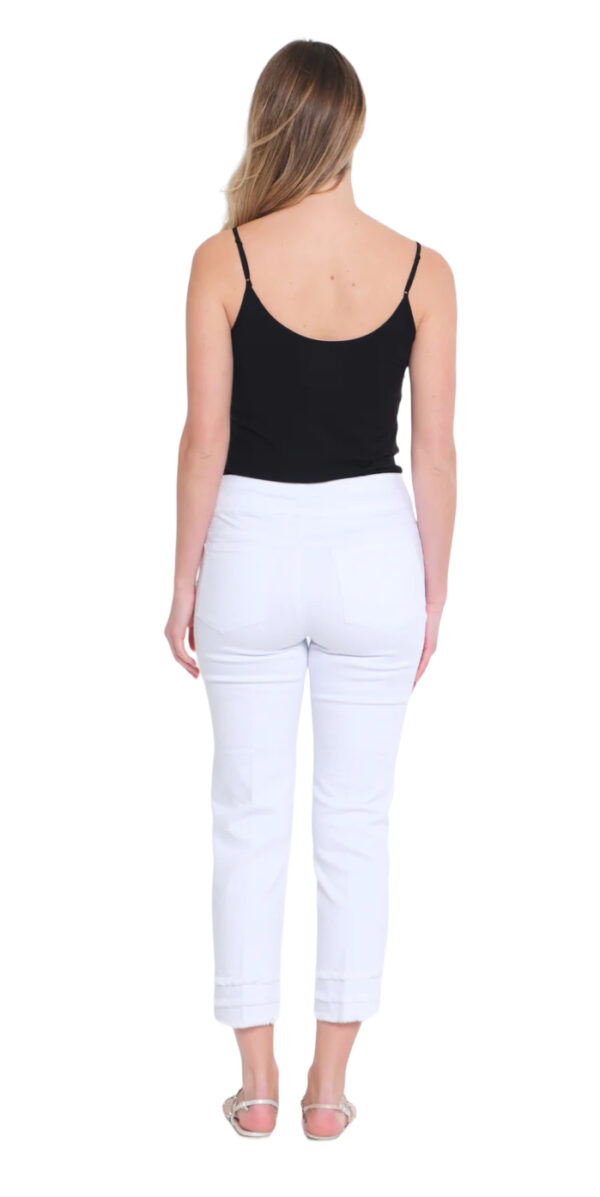 MULTIPLES SLIMSATION FRINGE ANKLE JEANS - Image 2