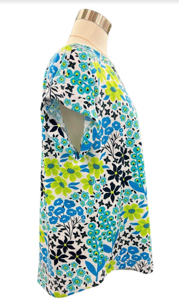 MULTIPLES OCEAN FLORAL SLUB KNIT TOP - Image 6