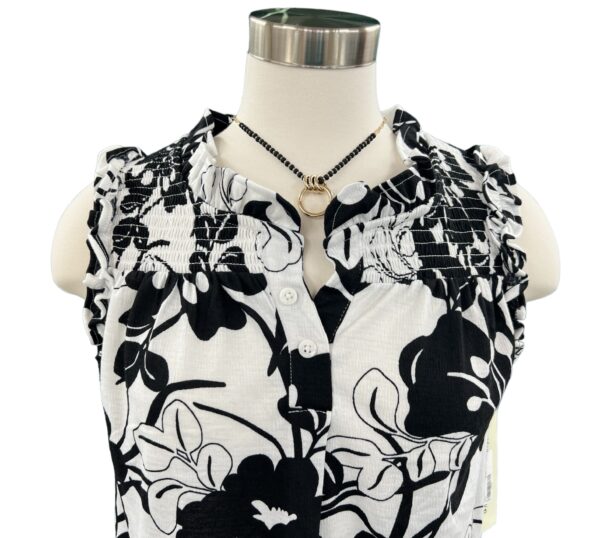 SEVEN FORTY TWO FLORAL SMOCKED SHOULDER HENLEY TANK - Image 4