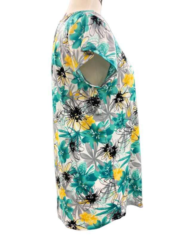 SOUTHERN LADY SHORT SLEEVE SIDE TIE DAISY PRINT TOP - Image 3