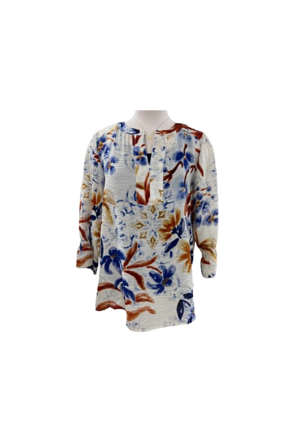 MULTIPLES SHIRRED 3/4 SLEEVE Y-NECK TOP