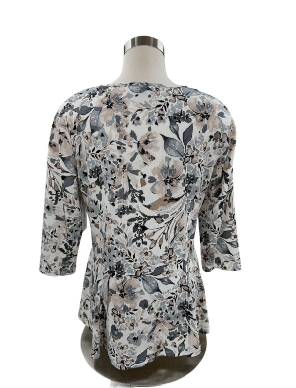 SOUTHERN LADY 3/4 SLEEVE FLORAL PRINT TOP - Image 6