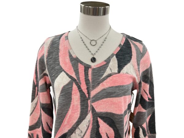ESCAPE BY HABITAT COTTON SLUB FLORAL V-NECK TUNIC - Image 5