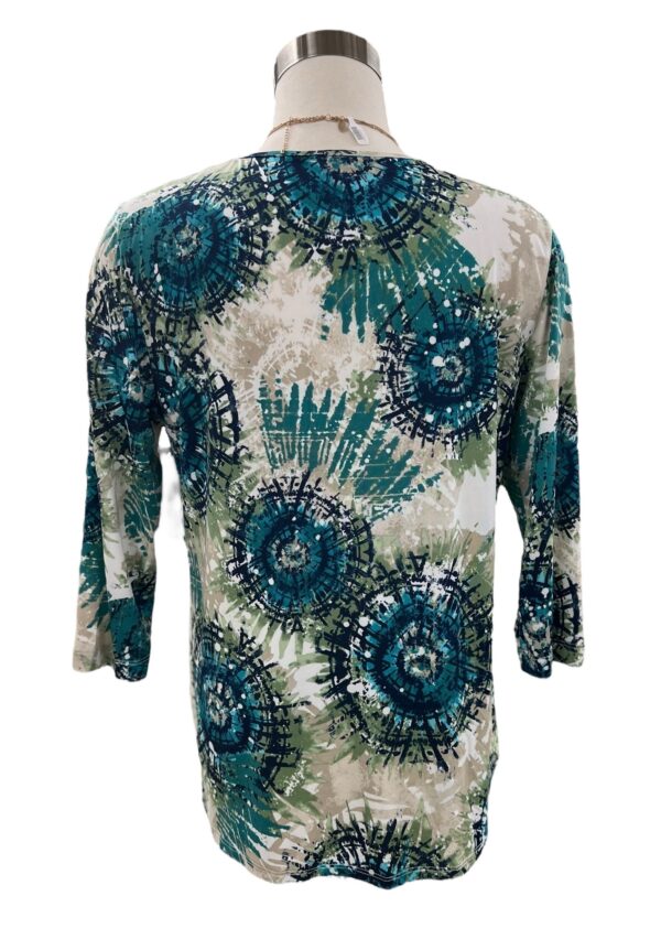 SOUTHERN LADY 3/4 SLEEVE TIE-DYE PLEAT FRONT TOP - Image 5