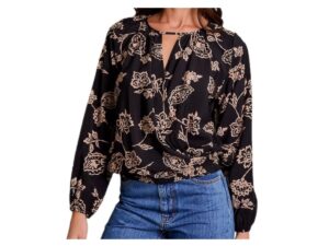 GILLI LONG SLEEVE SURPLICE CUT-OUT FLORAL TOP