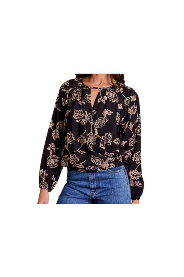 GILLI LONG SLEEVE SURPLICE CUT-OUT FLORAL TOP