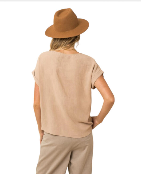GILLI SHORT ROLL UP SLEEVE TOP - Image 8
