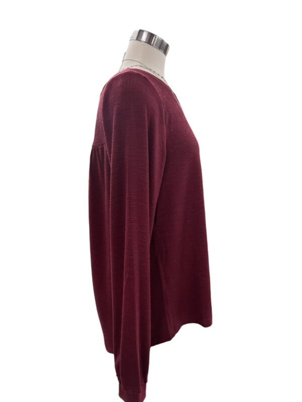 JODIFL LONG SLEEVE PLEAT BACK KNIT TOP - Image 4
