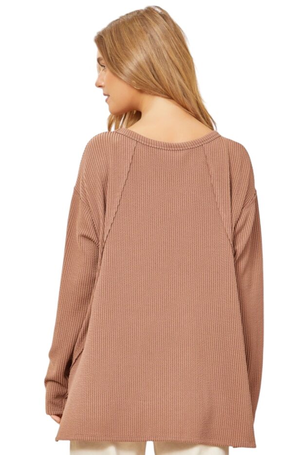 ANDREE RIB KNIT V-NECK TUNIC TOP - Image 4