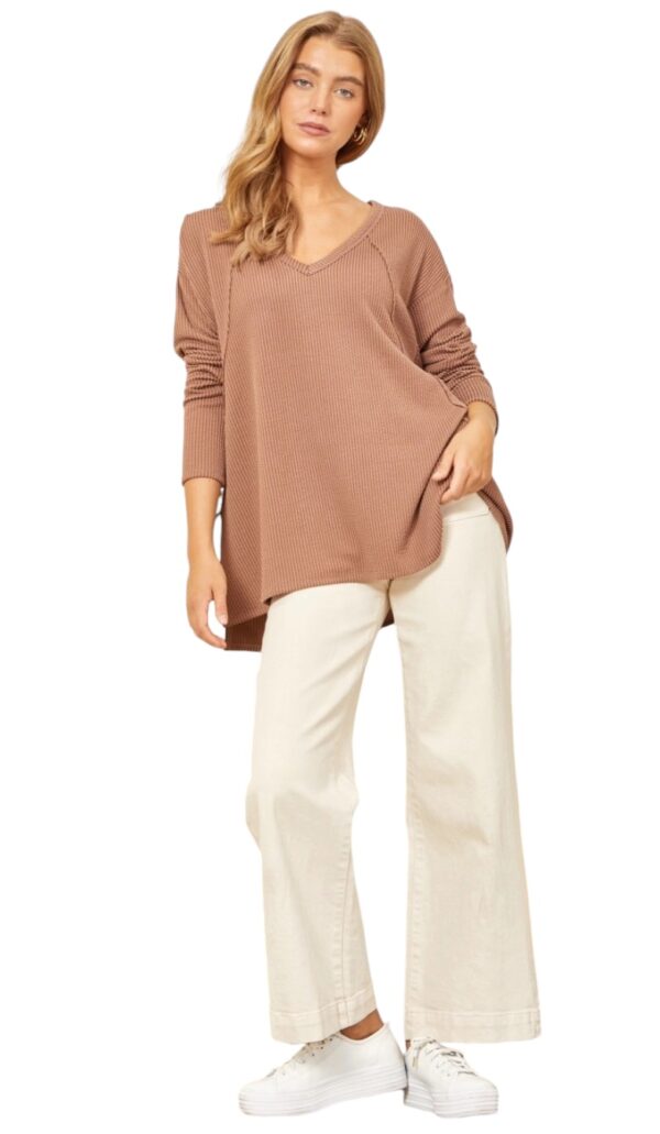 ANDREE RIB KNIT V-NECK TUNIC TOP - Image 3