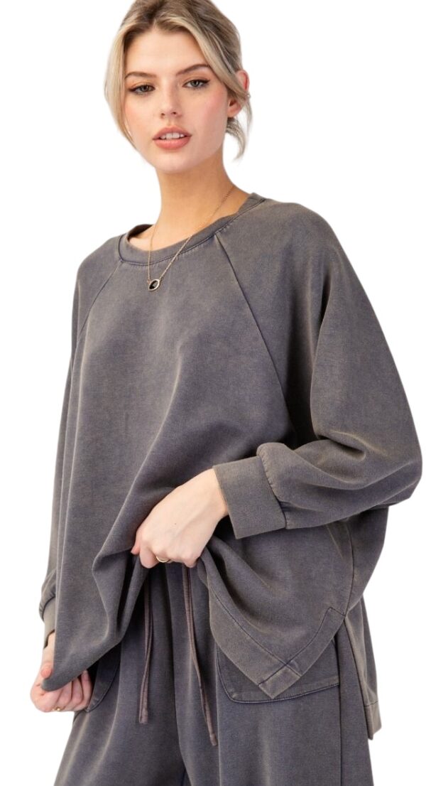 EASEL 3/4 SLEEVE OVERSIZED MINERAL WASH KNIT TOP - Image 5
