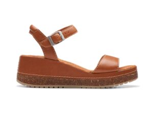CLARKS KASSANDRA LILY IN TAN LEATHER