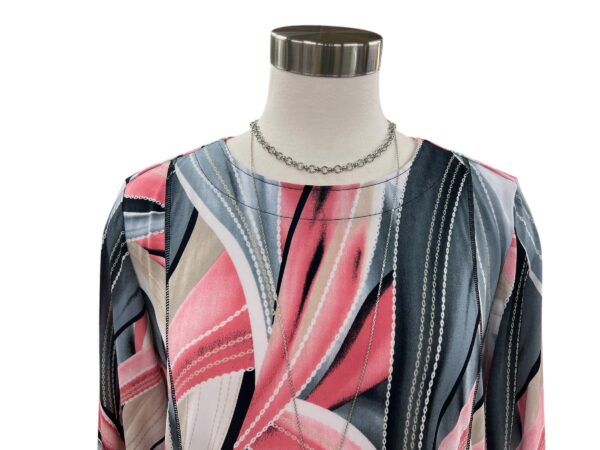 SOUTHERN LADY 3/4 SLEEVE SWIRL PRINT TOP - Image 3