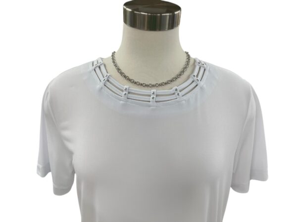 SOUTHERN LADY SHORT SLEEVE TOP WITH NECK DETAIL - Image 4