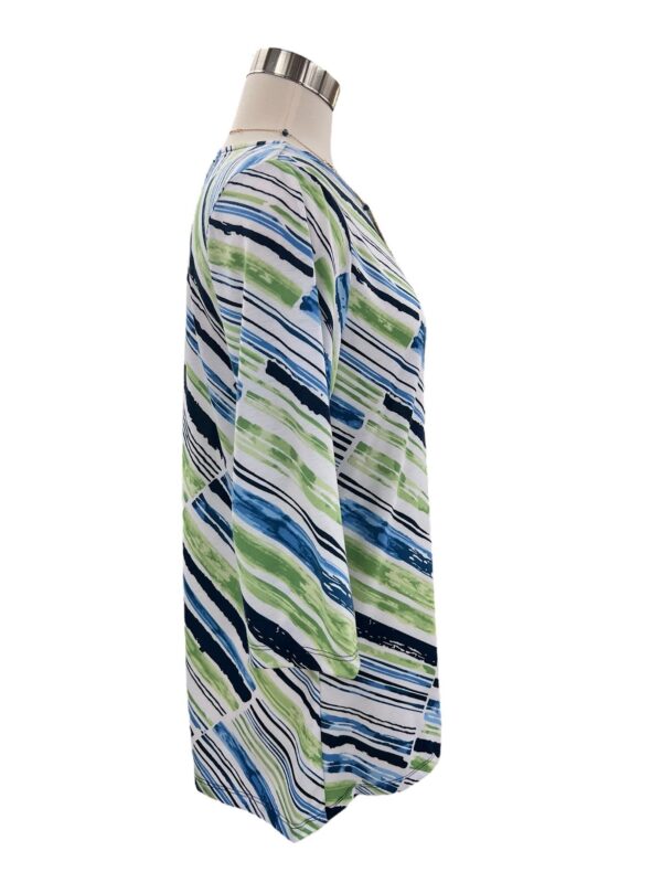 SOUTHERN LADY 3/4 SLEEVE ANGLE STRIPE TOP - Image 4