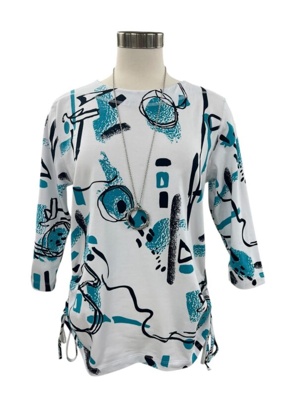 SOUTHERN LADY 3/4 SLEEVE SIDE RUCHE GEO PRINT TOP - Image 3