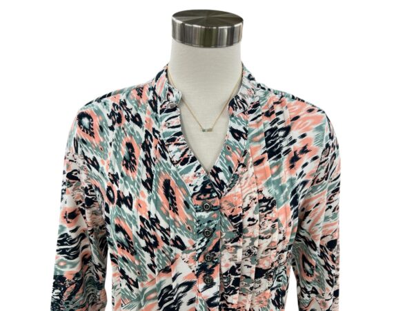 SOUTHERN LADY 3/4 SLEEVE NOTCH NECK PRINT TOP - Image 4