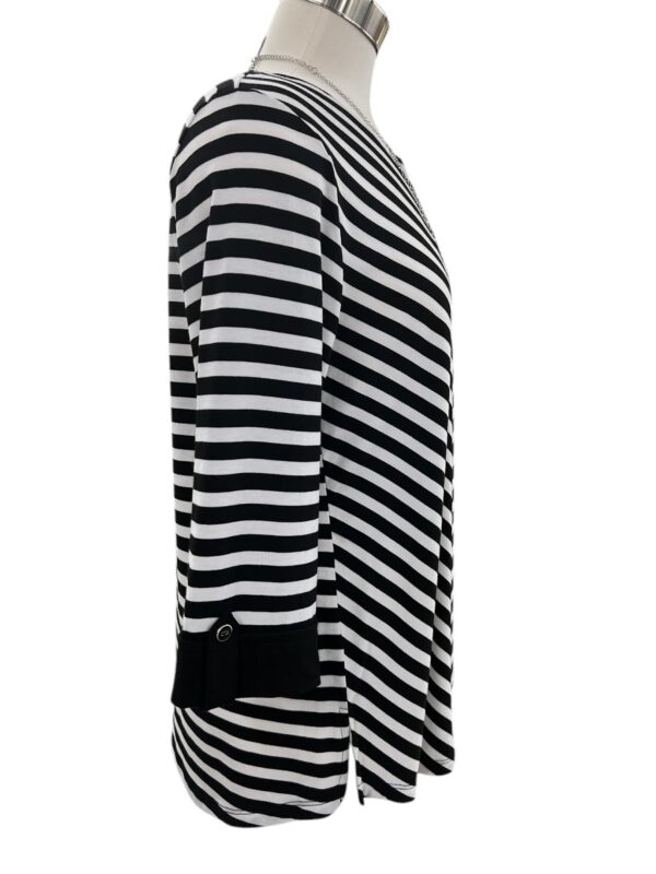 SOUTHERN LADY 3/4 SLEEVE CHEVRON STRIPE TOP - Image 2