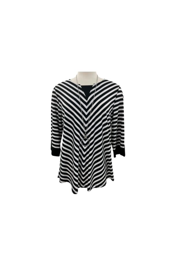 SOUTHERN LADY 3/4 SLEEVE CHEVRON STRIPE TOP