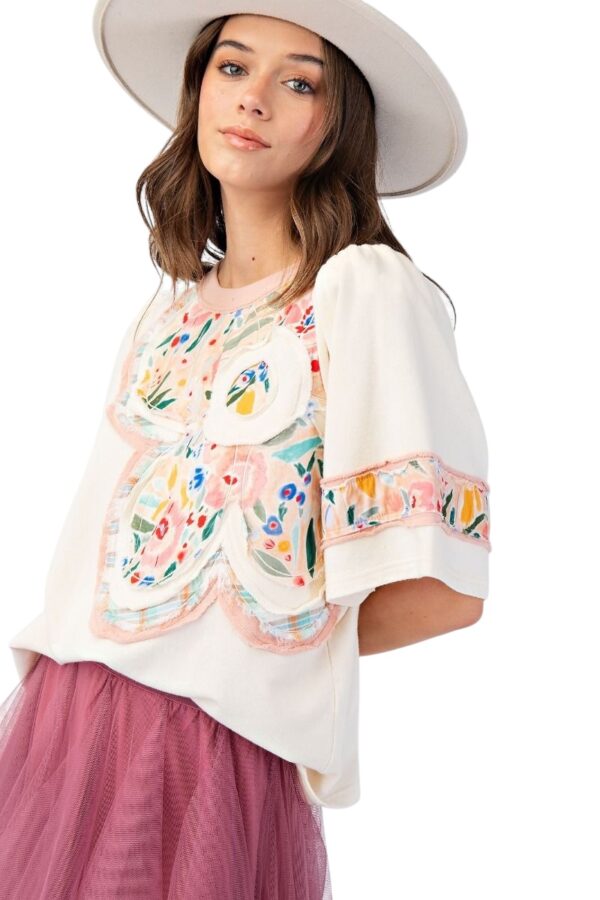 EASEL PUFF SLEEVE FLOWER PATCH TOP - Image 2