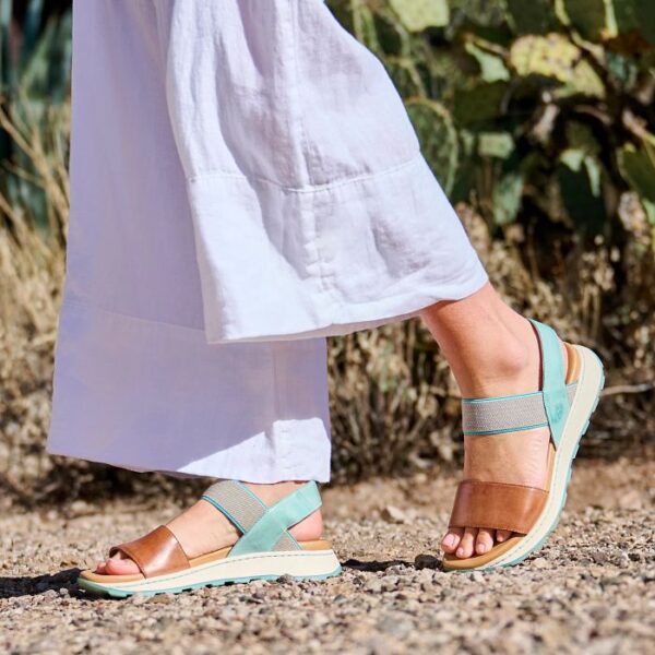 BORN SHOES MIMI SANDAL COGNAC/TURQUOISE - Image 2