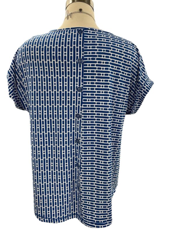 MULTIPLES SHORT SLEEVE ROYAL & WHITE BUTTON BACK TOP - Image 2