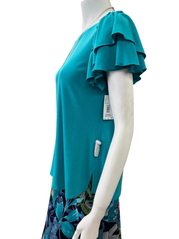 SOUTHERN LADY FLUTTER SLEEVE SOLID TOP - Image 3