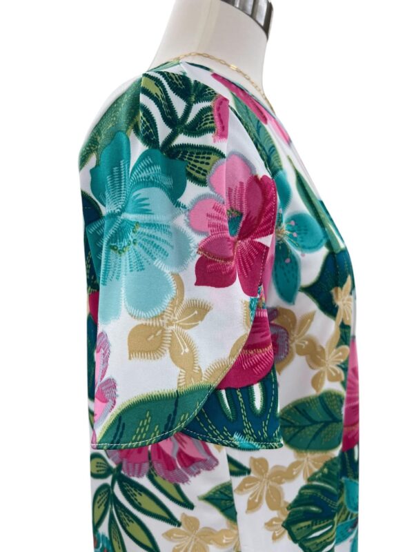 SOUTHERN LADY SHORT SLEEVE FLORAL TOP - Image 3
