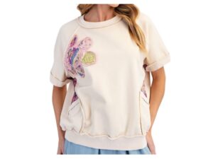 EASEL SHORT SLEEVE FLOWER PATCH TOP