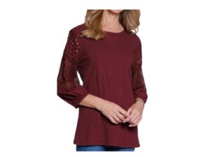 MULTIPLES PORT EMBROIDERED SLEEVE SLUB KNIT TOP